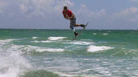 Kite-Surfing und Wakeboarding