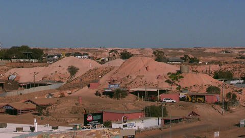The world's largest opal field at Coober Pedy