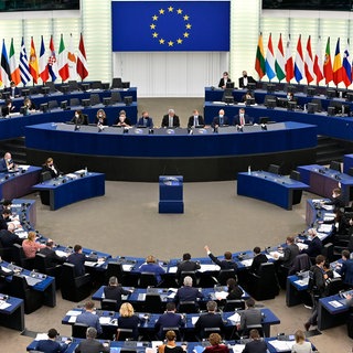 Abstimmung im Plenarsaal des Europäischen Parlaments im Jahr 2022