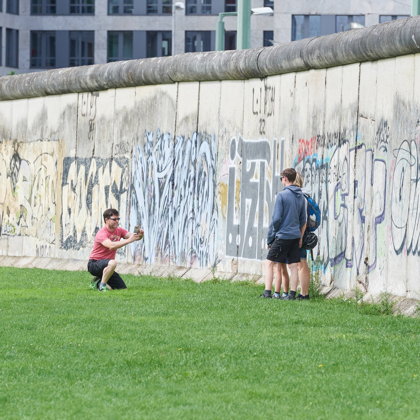 Wir Kinder Der Mauer Erzählt Vom Leben Im Geteilten Deutschland ...