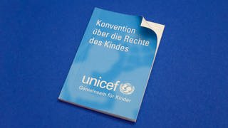 Broschüre von Unicef über Kinderrechte