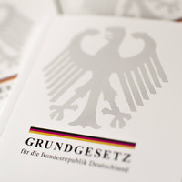 Unterricht | Das Grundgesetz | Das Grundgesetz | Inhalt | Recht Und ...